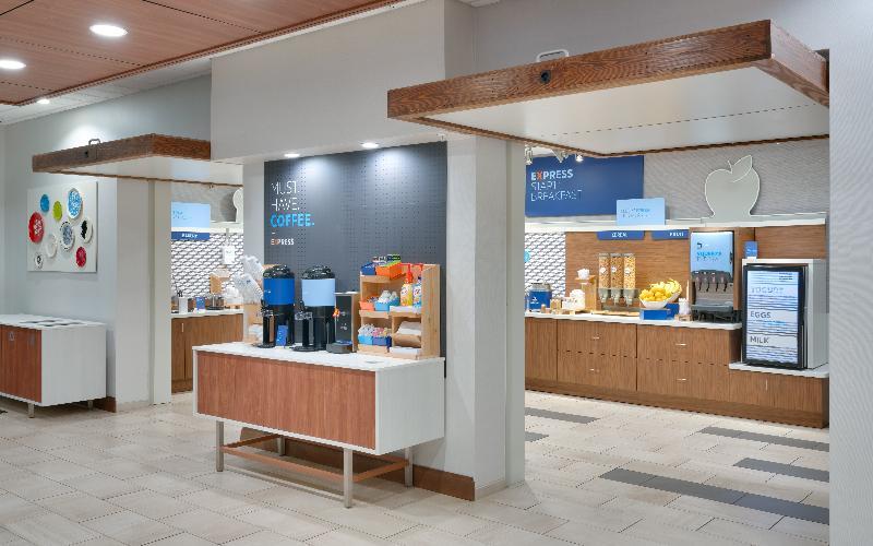 盖恩斯维尔i-75智选假日套房酒店 外观 照片